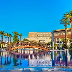 Palm Wings Resort&spa Кушадасы