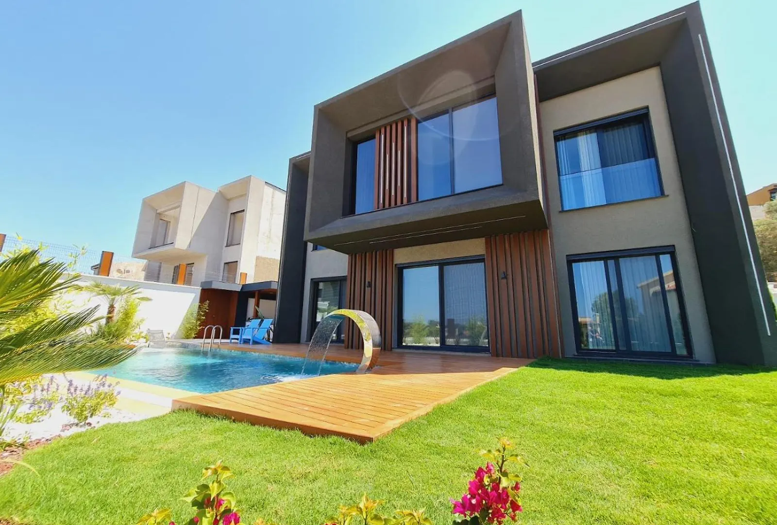 Kiralik Ultra Lux Villa Κουσάντασι